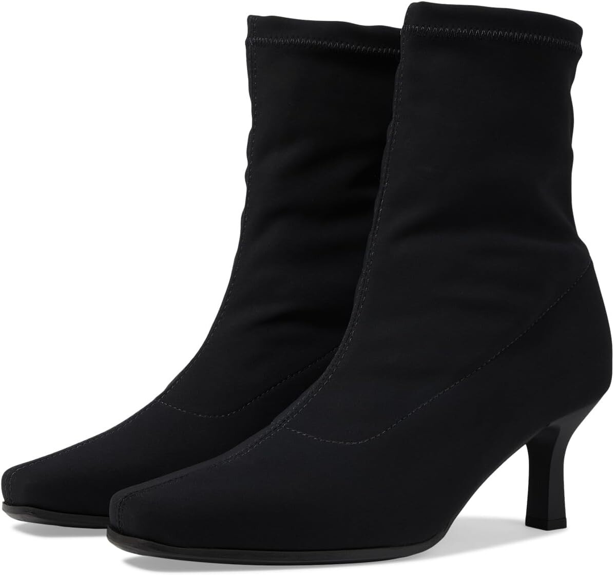 

Ботинки La Canadienne Tally, цвет Black Micro Stretch