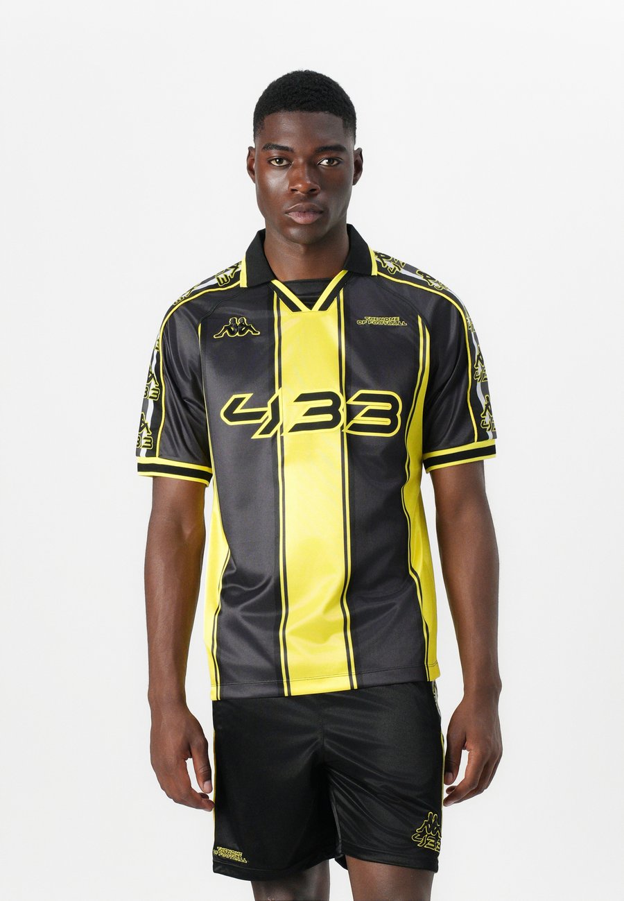 

Футболка Kappa BANDA ROMBAT KAPPA X 433 UNISEX, Yellow Blazing/Grey Shadow/Black/White/Yellow, Белый, Футболка Kappa BANDA ROMBAT KAPPA X 433 UNISEX, Yellow Blazing/Grey Shadow/Black/White/Yellow