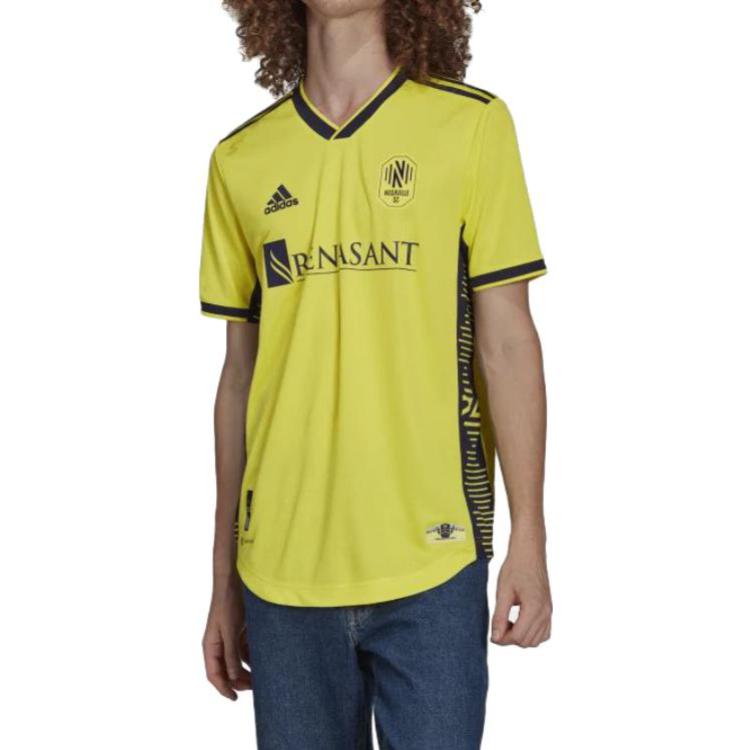 Футболка мужская Astonishing Yellow Adidas — фото 4