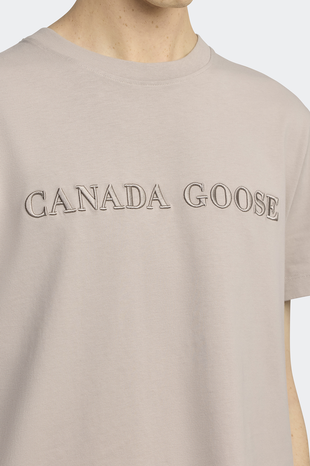 Футболка Canada Goose Emersen Embroidered Crewneck T-Shirt, Limestone — фото 4