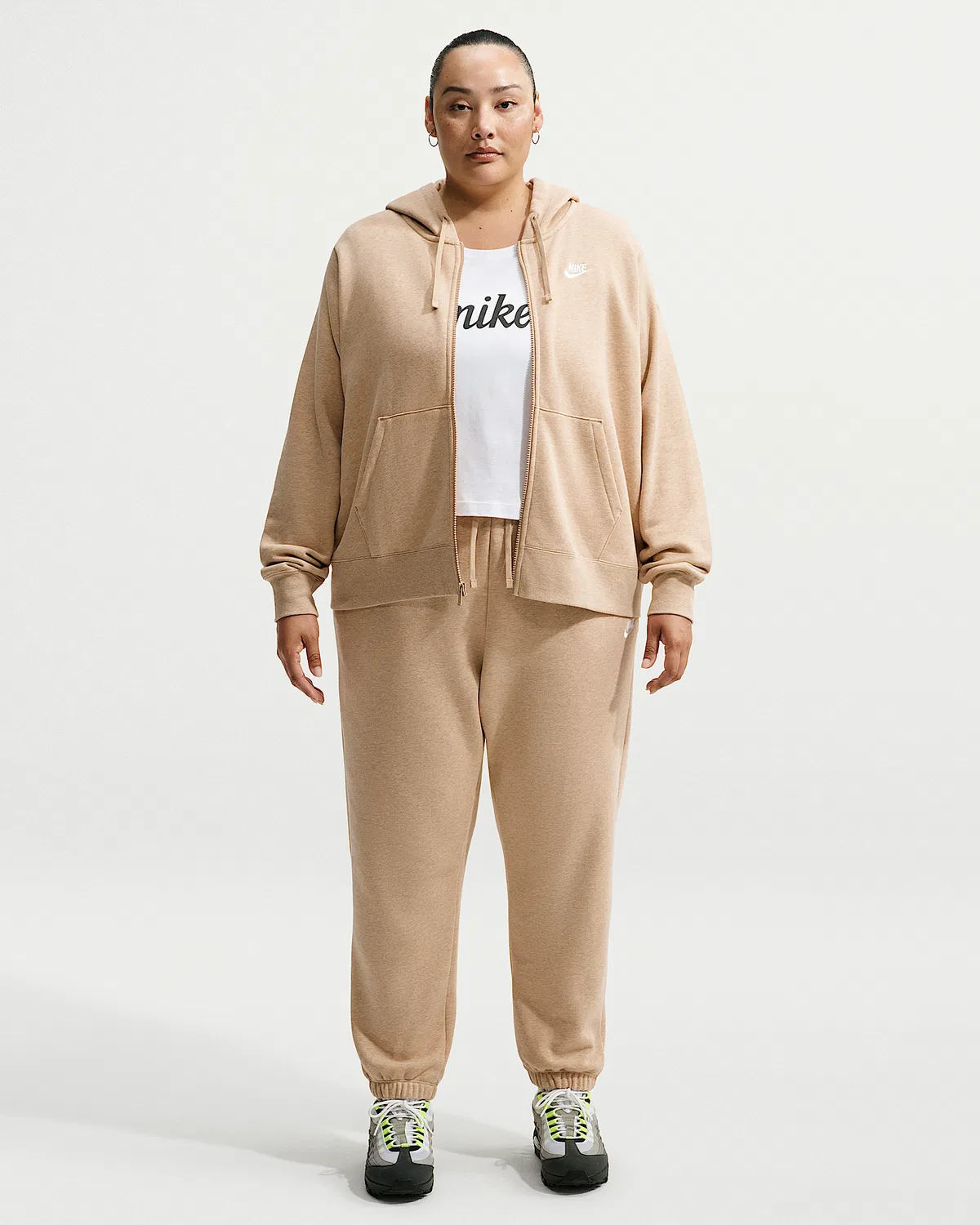 Женская худи на молнии (плюс сайз) Nike Sportswear Club Fleece, Linen/Heather/White — фото 4