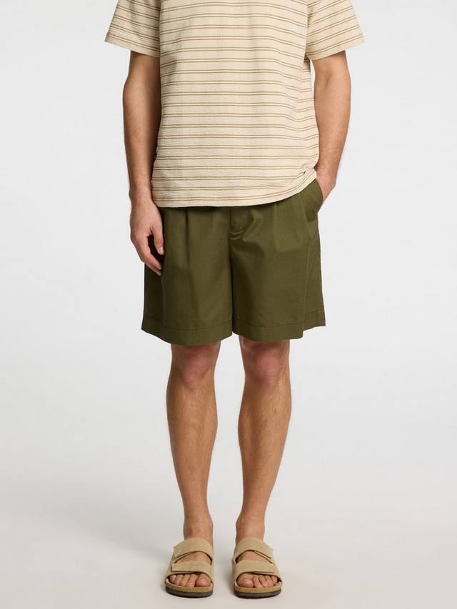 

Шорты прямого кроя плиссированные из смеси органического хлопка и льна Selected, Kalamata