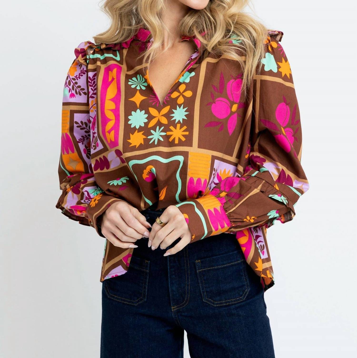 

Karlie Топ с V-образным вырезом и оборками, цветочный узор, коричневый