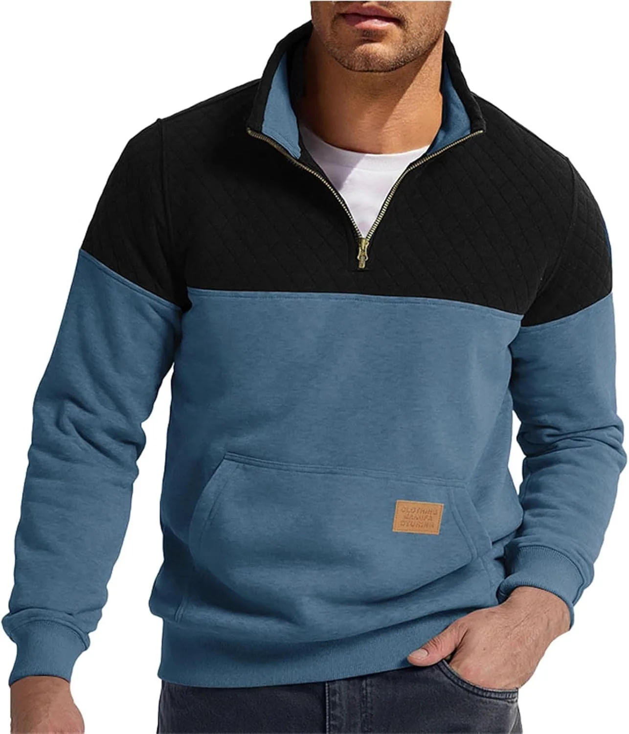 

Мужской свитер с цветными блоками и четвертью молнии — поло с длинными рукавами и стойкой, стеганая текстура для осенне-зимних образов