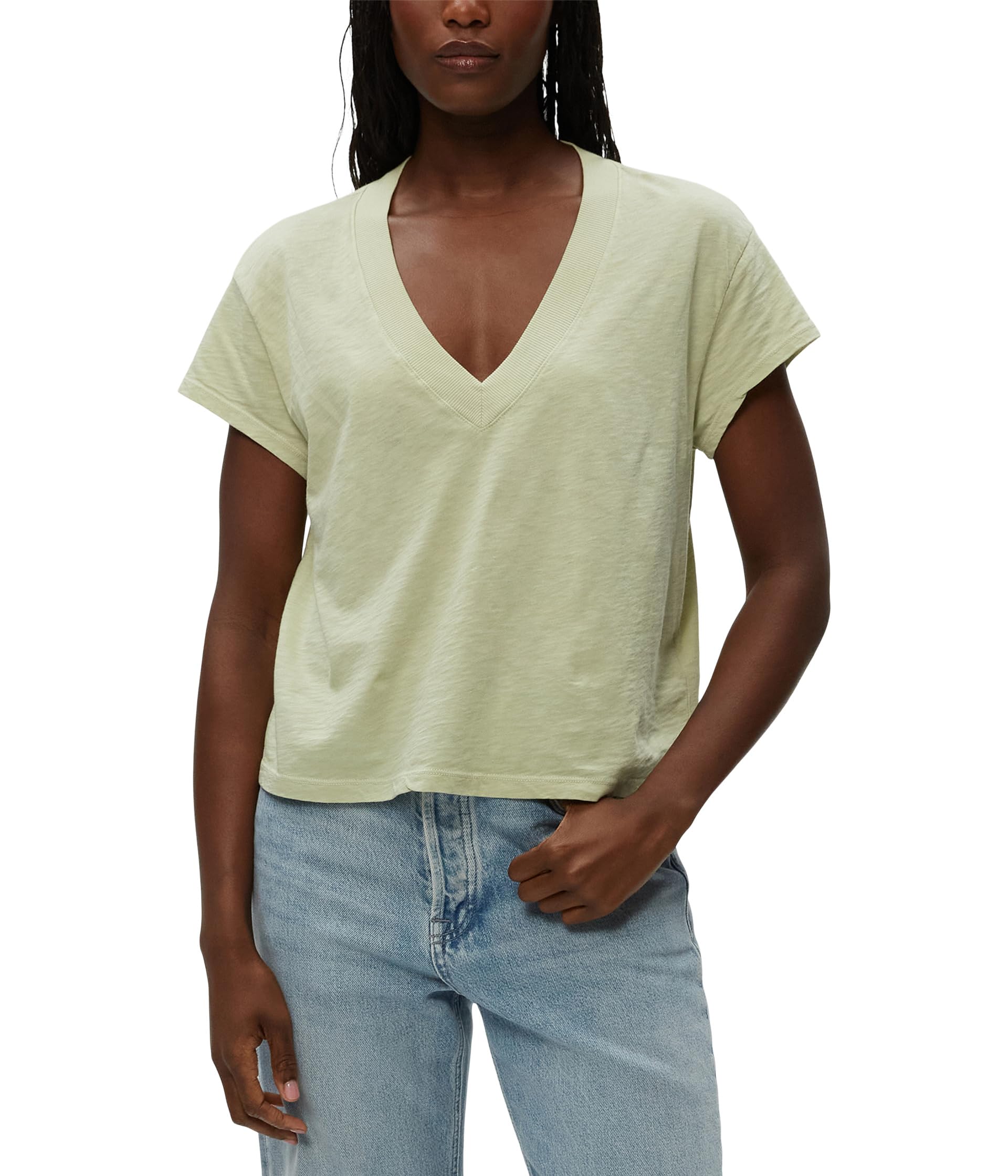 

Футболка Michael Stars Harlan Cropped V-neck Tee, цвет Seacrest