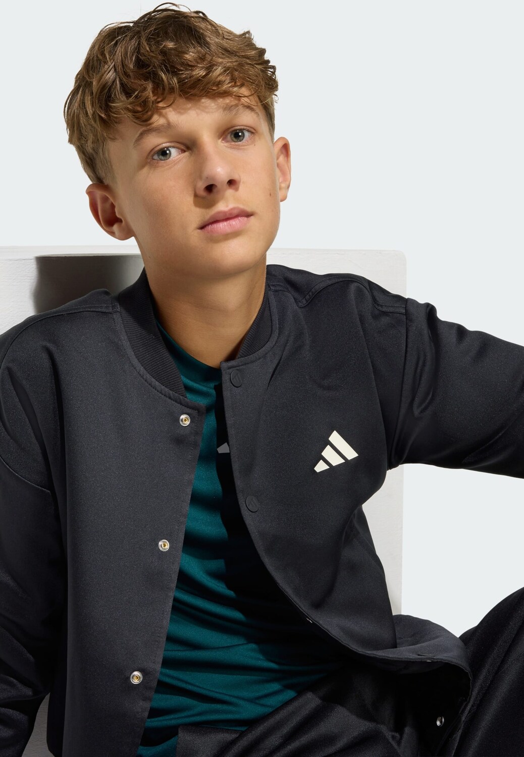 Adidas Sportswear Куртка Outdoor в цвете Black — фото 4