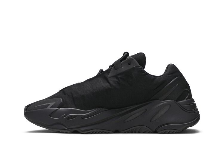 Кроссовки adidas Yeezy Boost 700 MNVN Triple Black, черный — фото 3