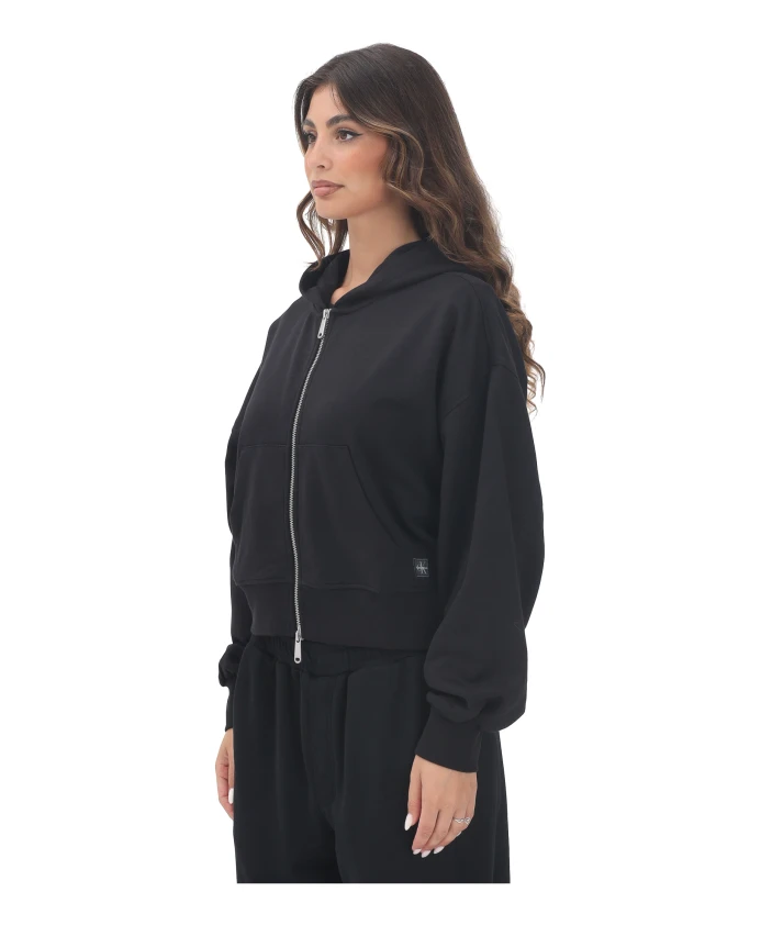 

Черный пуловер на молнии, укороченный крой. Calvin Klein Jeans, черный