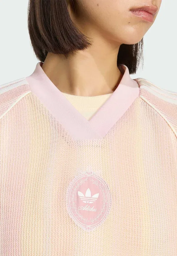 Футболка оверсайз с принтом Adidas Originals Summer Glow, песочный розовый — фото 3