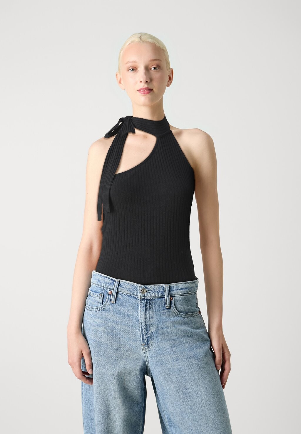 

Топ PCMECCA HALTER NECK SCRAF Pieces, черный