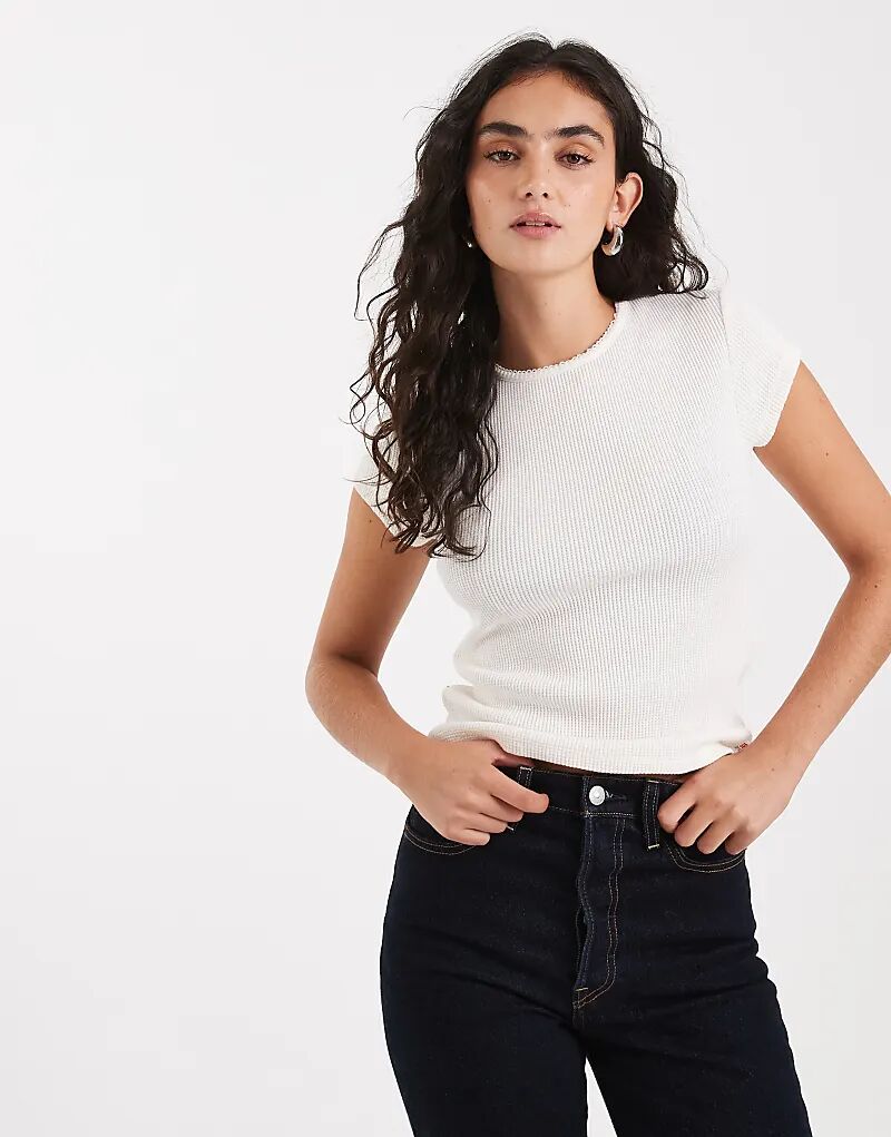 

Футболка Levi's с вафельными рукавами цвета экрю