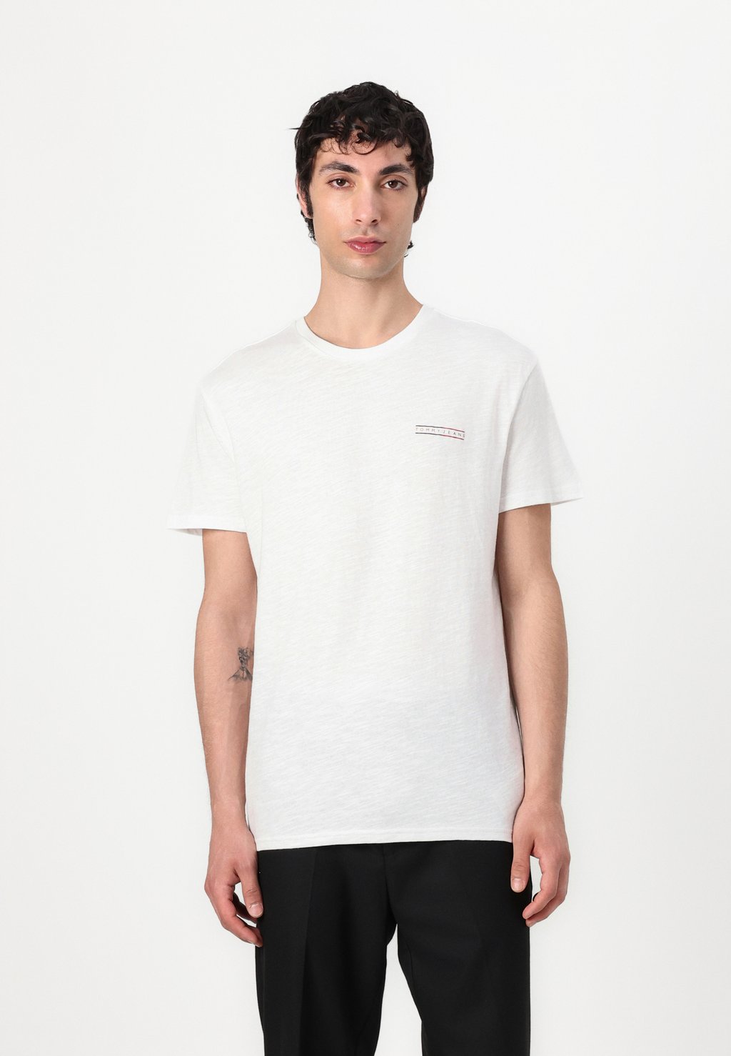 

Футболка с принтом GRAPHIC SLUB TEE Tommy Jeans, слоновая кость