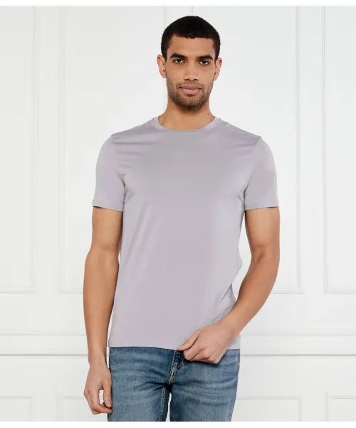 

Футболка Slim fit Armani Exchange, фиолетовый