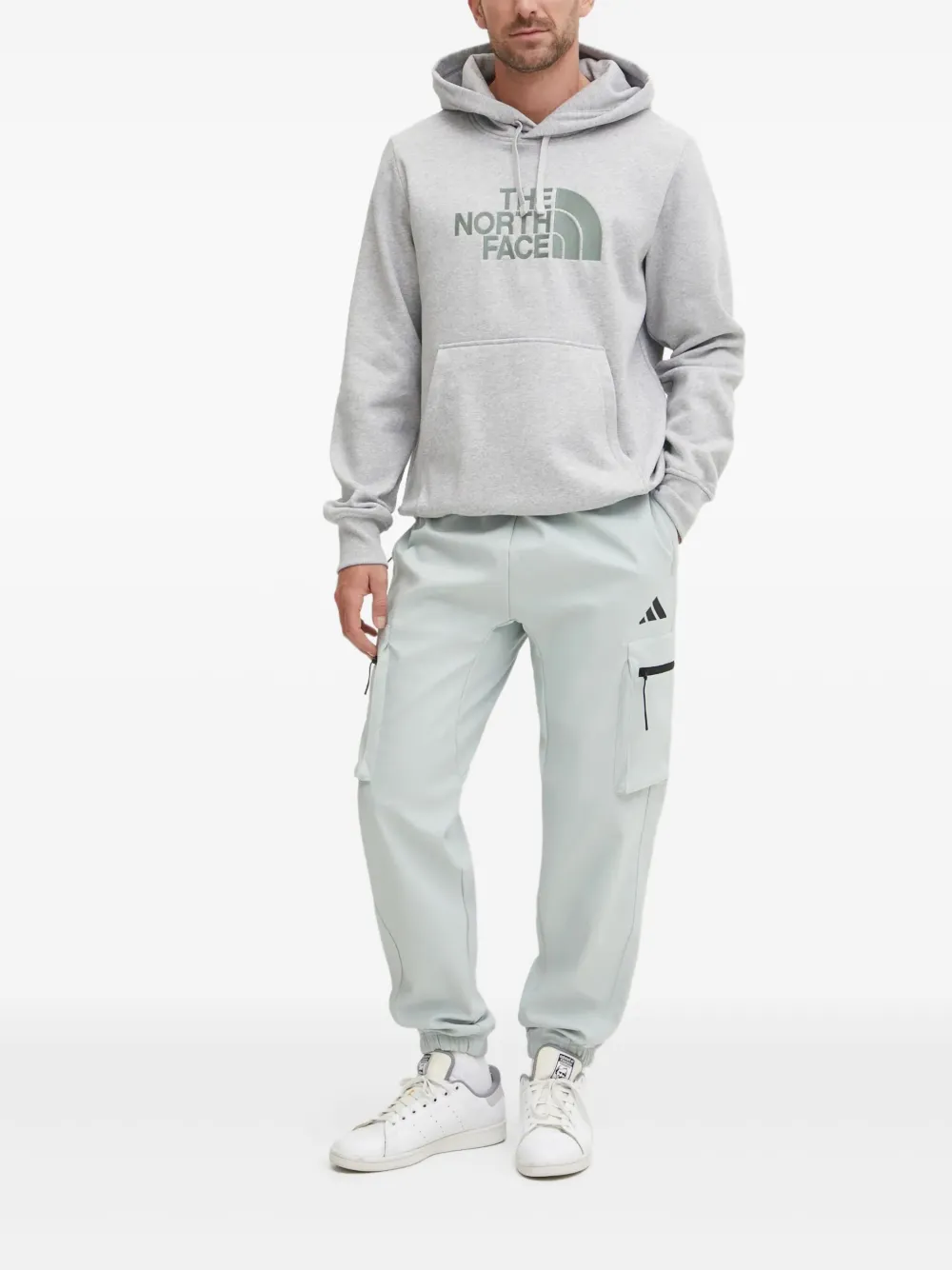 

Брюки карго с эластичным поясом adidas, серый