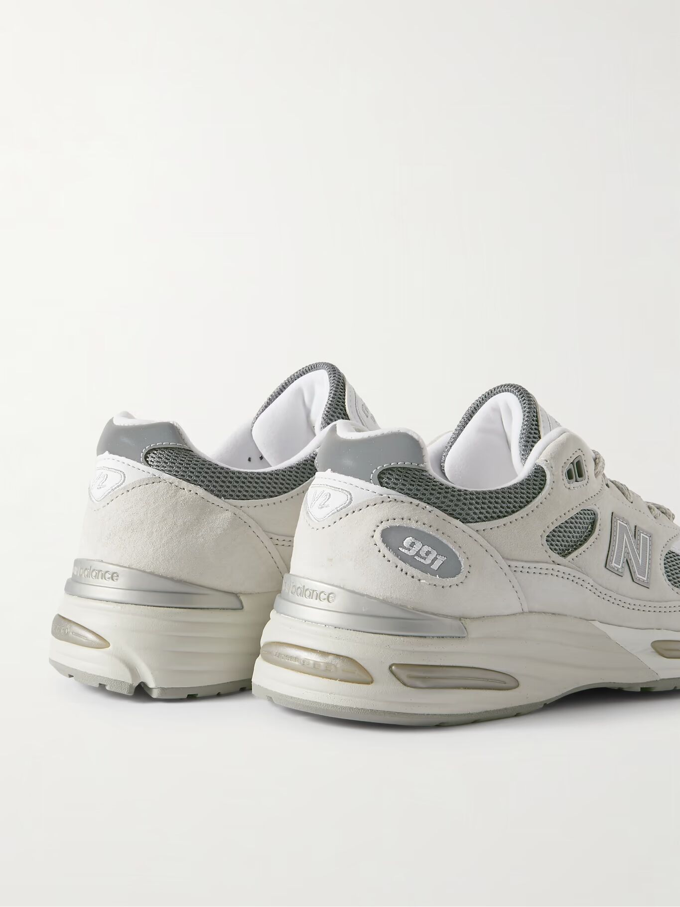 Кроссовки из замши с вышитым логотипом и отделкой из искусственной кожи NEW BALANCE, серый — фото 2
