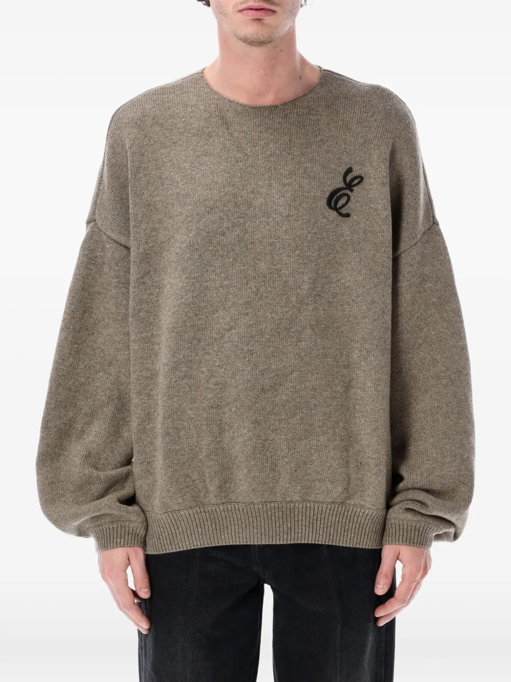 

Вышитый свитер с круглым вырезом Fear Of God Essentials, коричневый