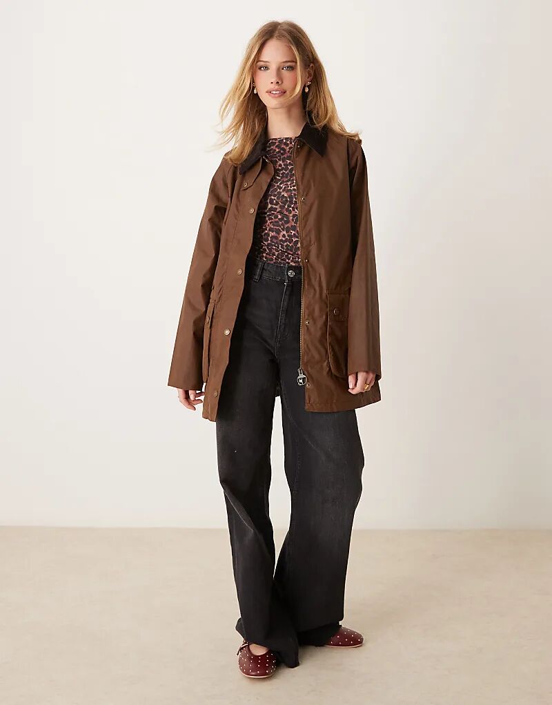 

Куртка Tain Wax в цвете кора/приглушенный Barbour