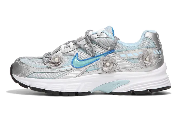 

Nike Initiator Кроссовки для женщин, Silver