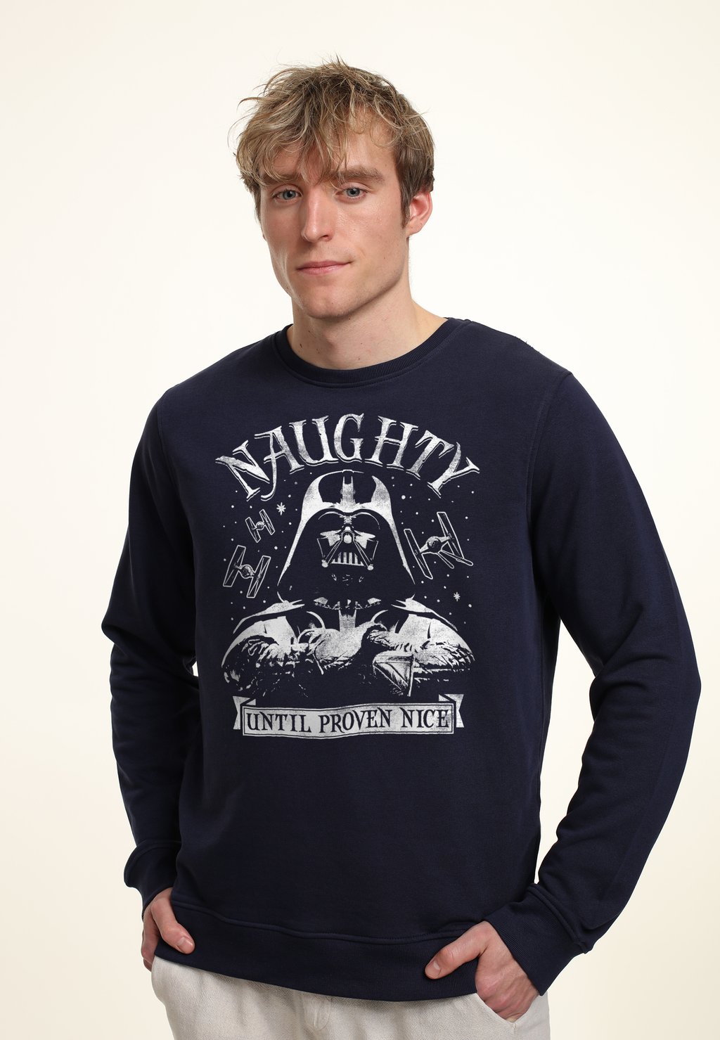 

Толстовка STAR WARS CLASSIC NAUGHTY UNTIL NICE Star Wars, темно-синий