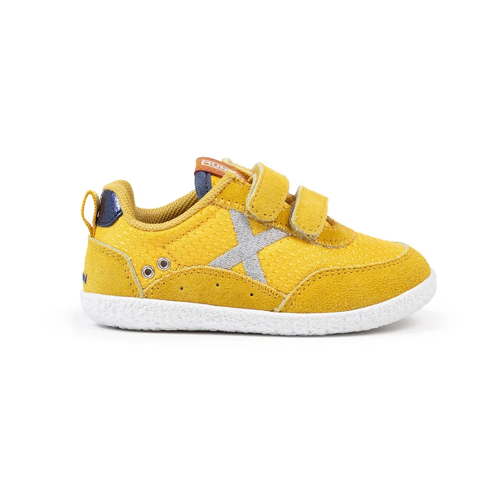 

Кроссовки Munich Baby Koda 15, желтый