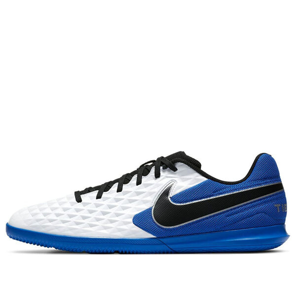 

Кроссовки legend 8 club ic крытый корт Nike, белый