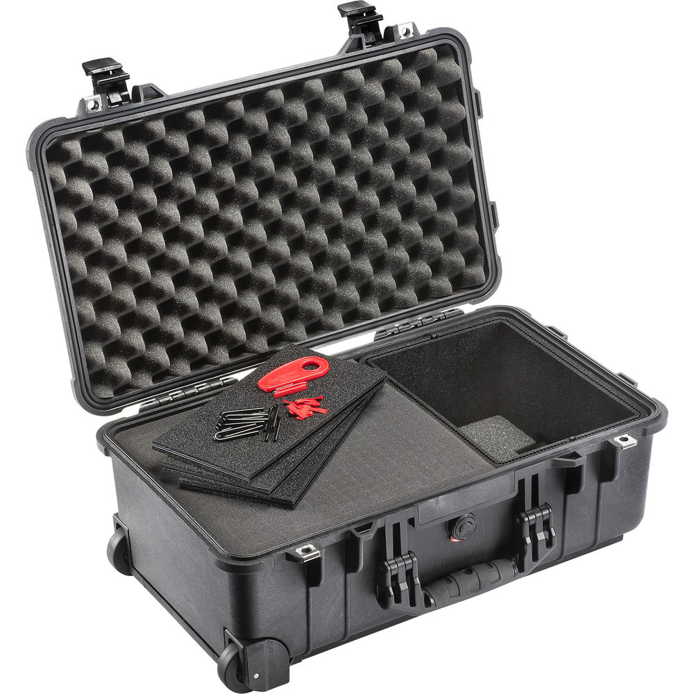 

Дорожный чемодан Pelican 1510TPF с системой разделителей Trekpak и пенопластом (черный)