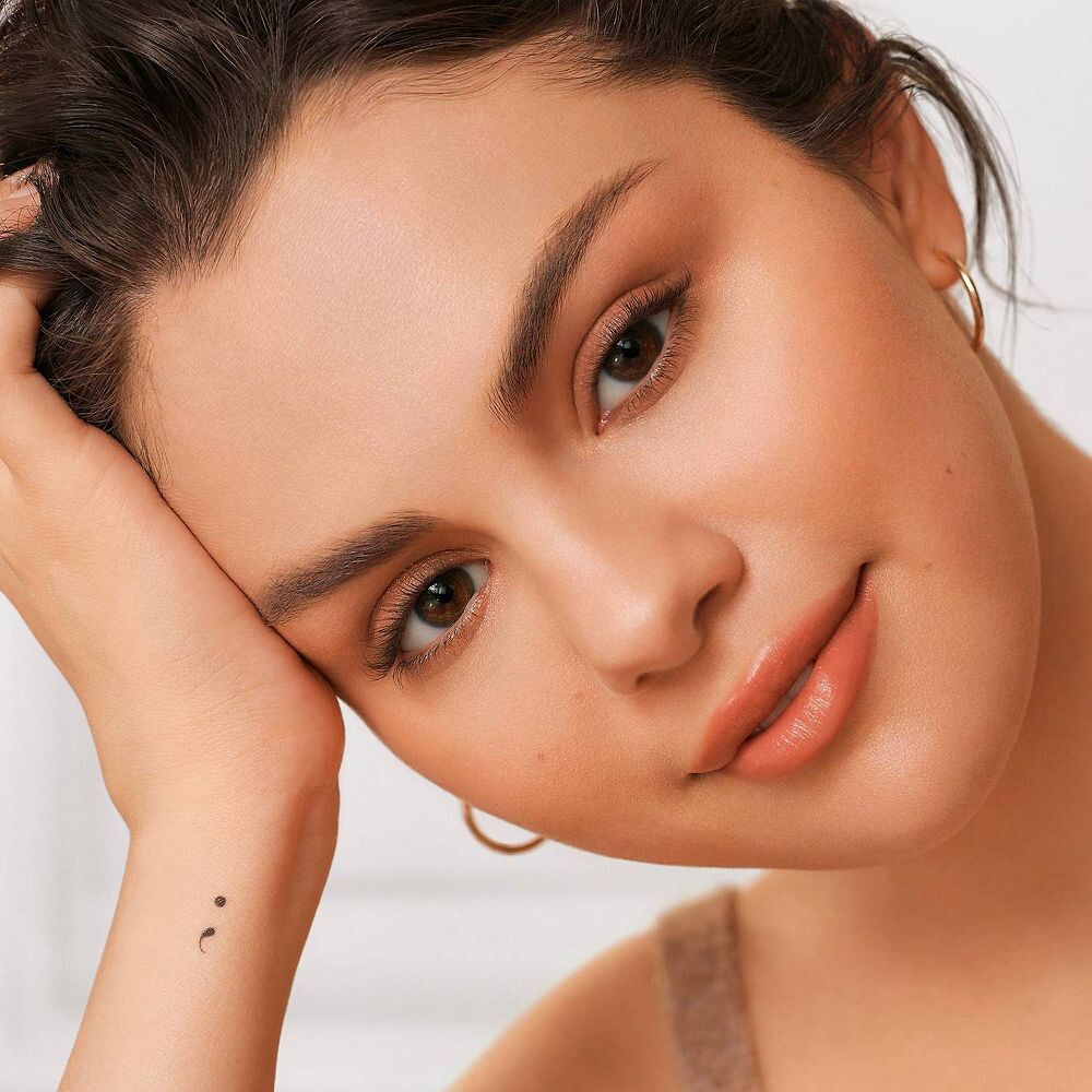 Rare Beauty от Selena Gomez Always An Optimist 4-в-1 Prime & Set Mist Rare Beauty by Selena Gomez — фото 3