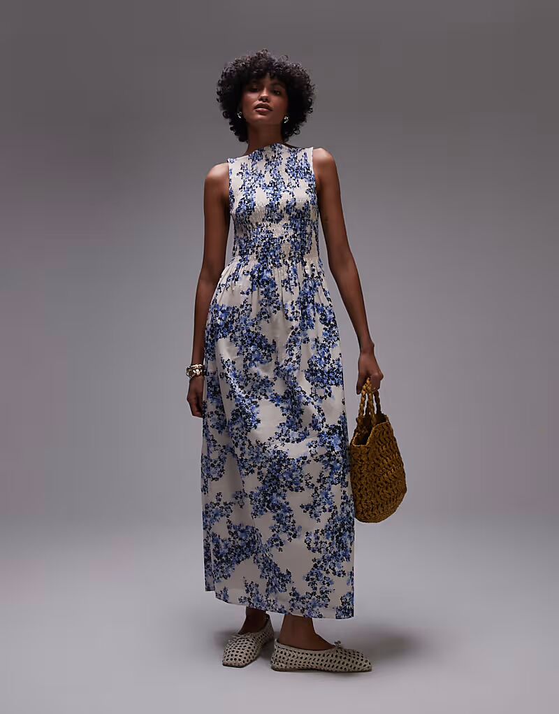 

Платье макси с вырезом-лодочкой и присборенным лифом с синим цветочным принтом & Other Stories