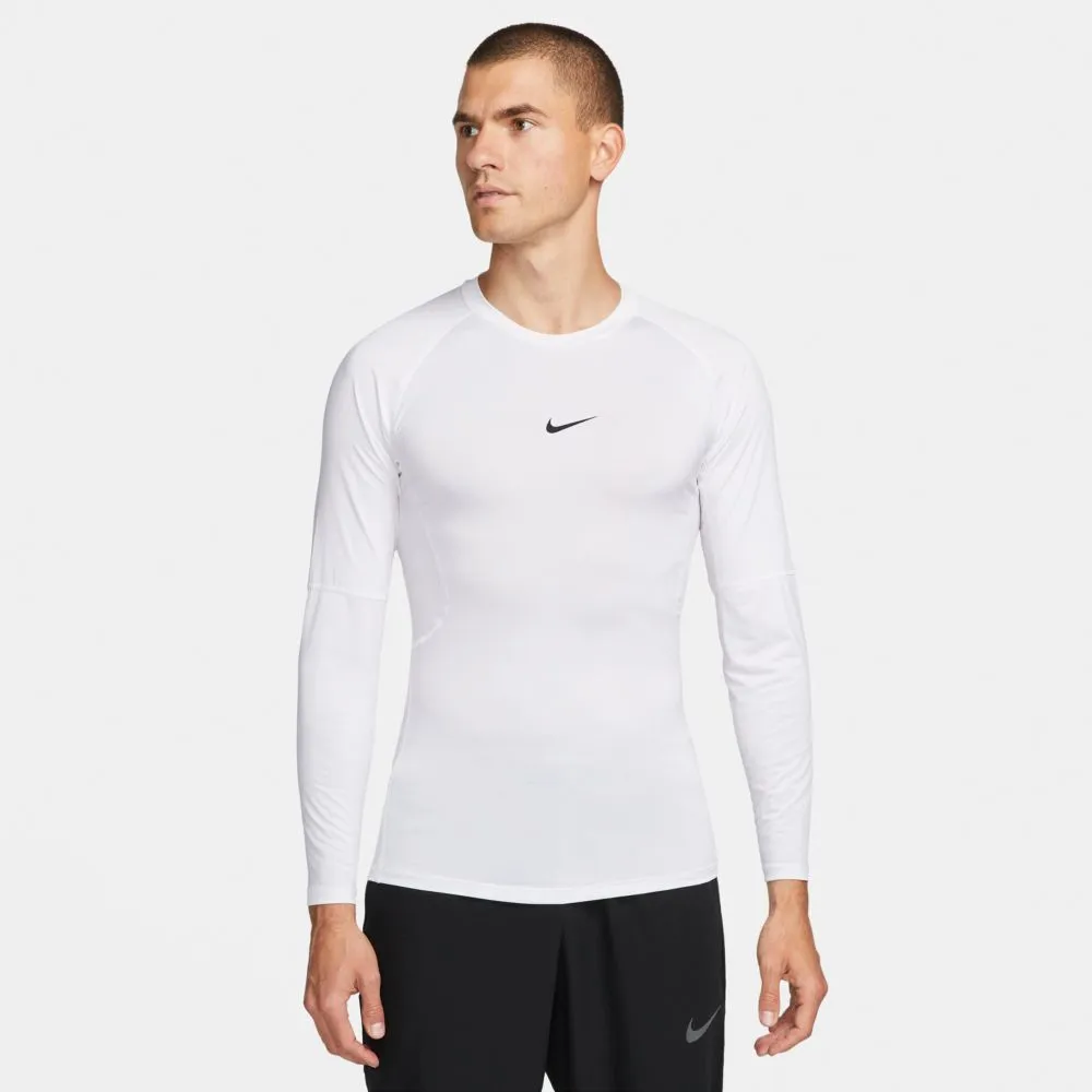 

Лонгслив Nike FB7919, белый