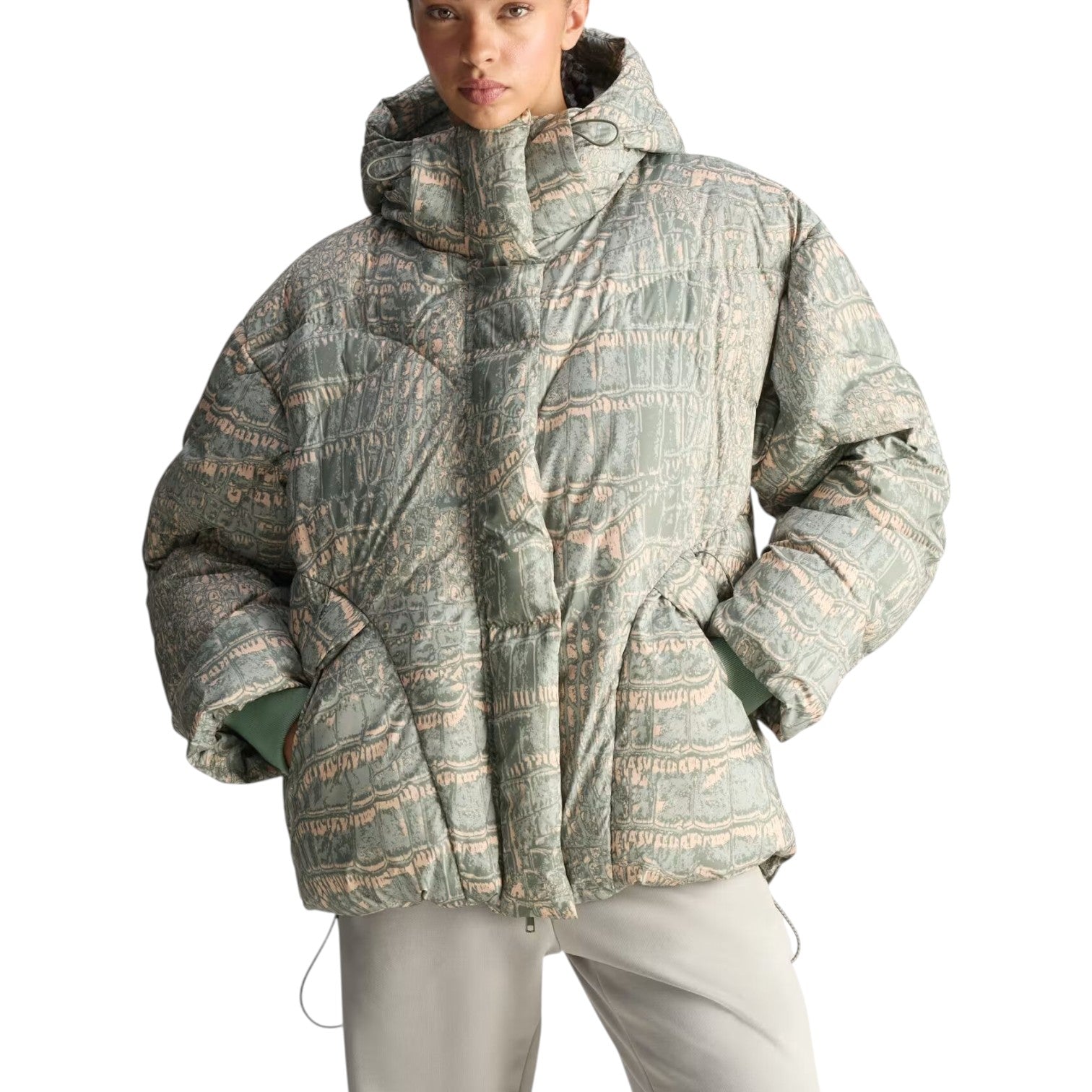 (WMNS) Утепленная зимняя куртка средней длины Adidas x Stella McCartney с принтом «Soft Powder Willow Grey Legacy Green» — фото 3