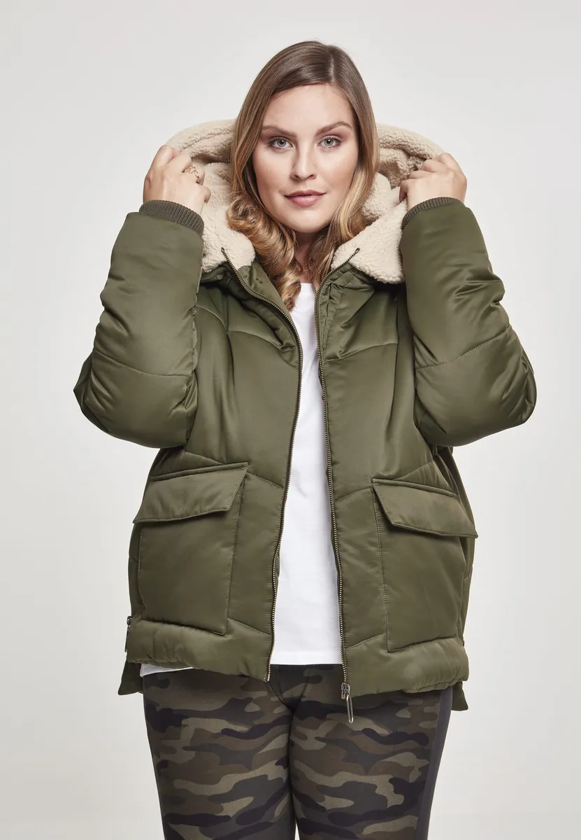 

Куртка зимняя URBAN CLASSICS " Urban Classics Women's Ladies Sherpa Hooded Jacket" (1 шт.), с капюшоном, оливковый