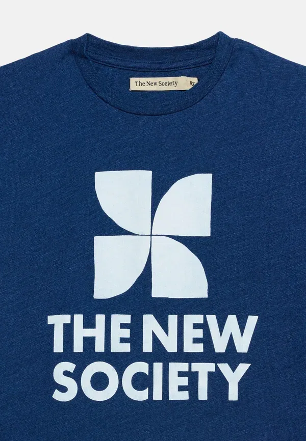 Футболка с принтом The New Society, цвет индиго — фото 3