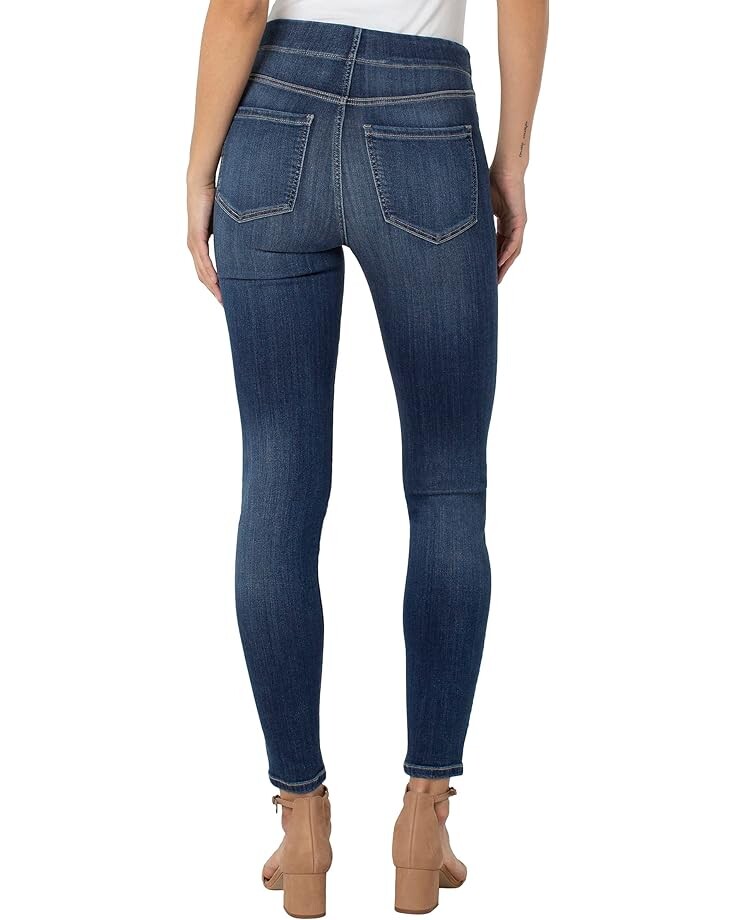 

Джинсы Liverpool Los Angeles Chloe Pull-On Ankle Skinny in Holmes, цвет Holmes