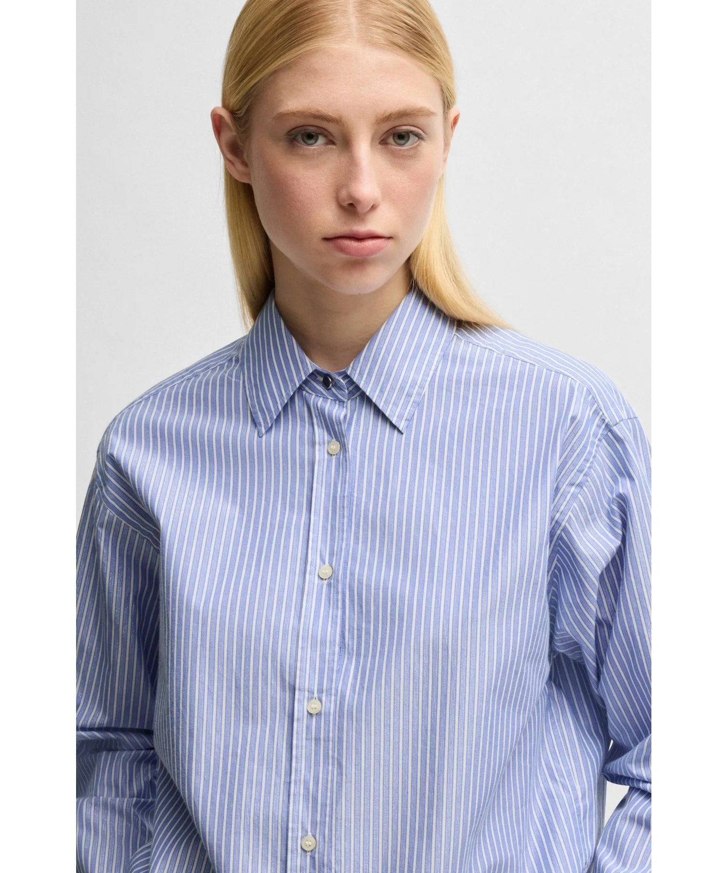 Женская блузка из хлопка Relax Fit Cotton Poplin BOSS Orange синяя — фото 2