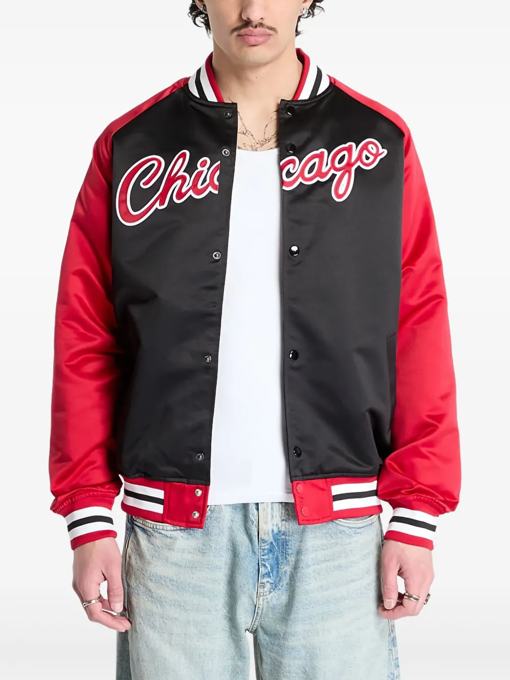 

Бомбер с вышивкой Mitchell & Ness, черный