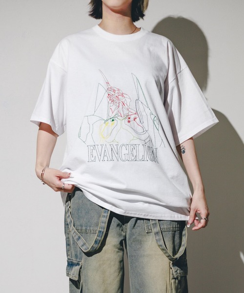 

Футболка с вышивкой, 6 унций (170 г) FRUIT OF THE LOOM x EVANGELION, белый