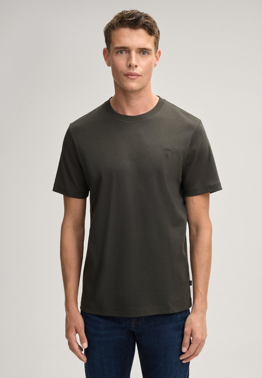 

Футболка JOOP! PRIAMO, Dunkelgrün/Dark Green