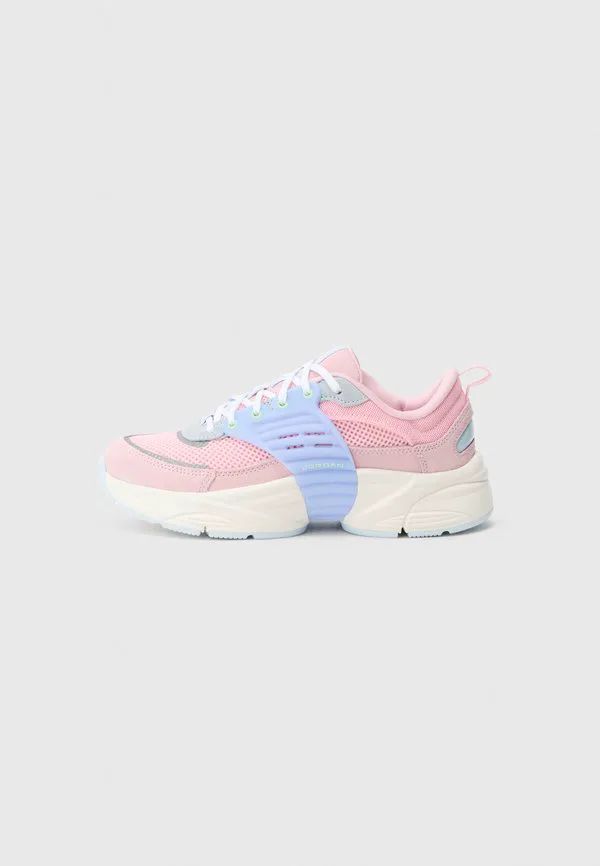 Кроссовки jordan trunner унисекс Jordan, Med Soft Pink/Half Blue/Sail/Vapor Green