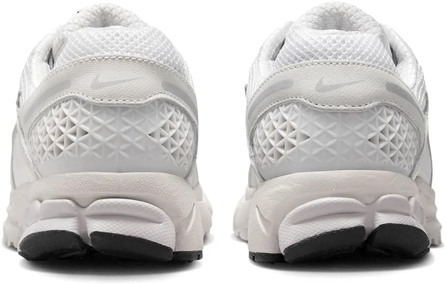 Женские кроссовки для бега Nike Zoom Vomero 5, белый/серый/черный — фото 2