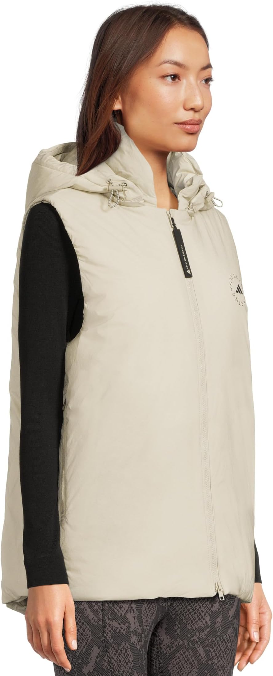 Жилет adidas by Stella McCartney Padded Vest JM3673, цвет Willow Grey — фото 2