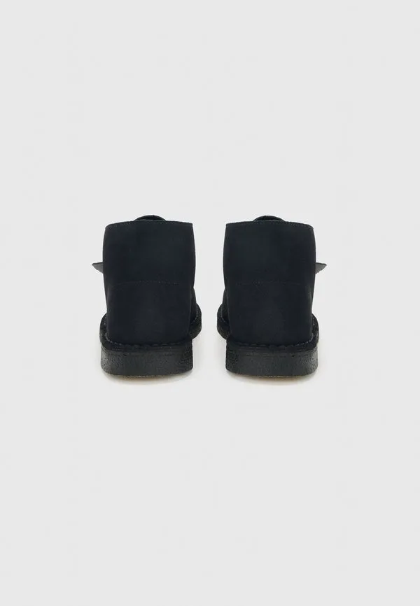 Повседневные ботинки на шнуровке в пустынном стиле Clarks Originals, Black — фото 3