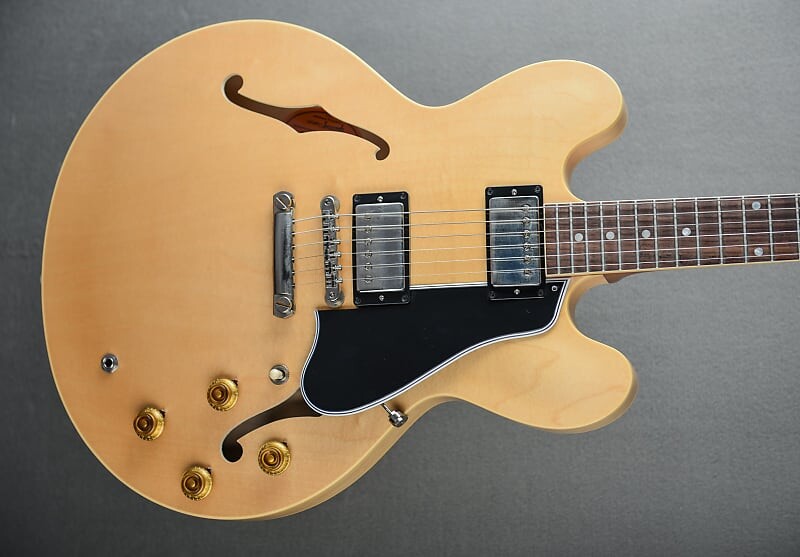 

Электрогитара Gibson Custom Shop 1959 ES-335 Reissue - Vintage Natural