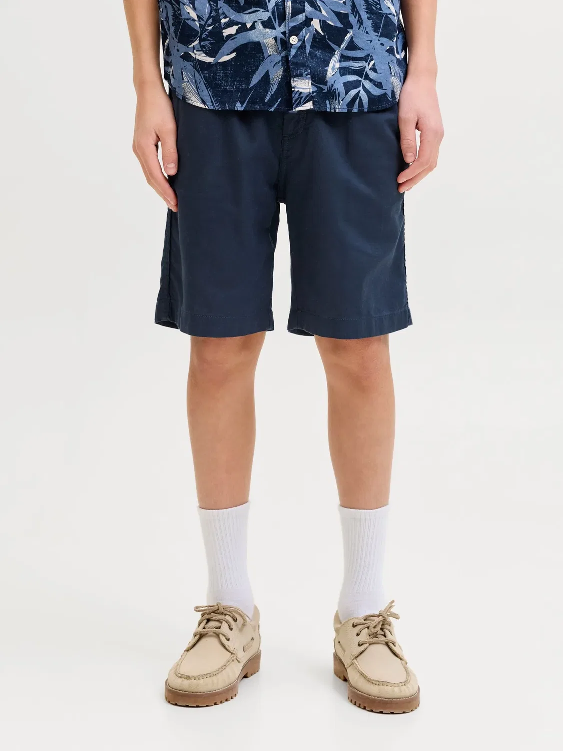Шорты джоггеры из хлопка и льна JACK & JONES Junior, темно-синий — фото 3