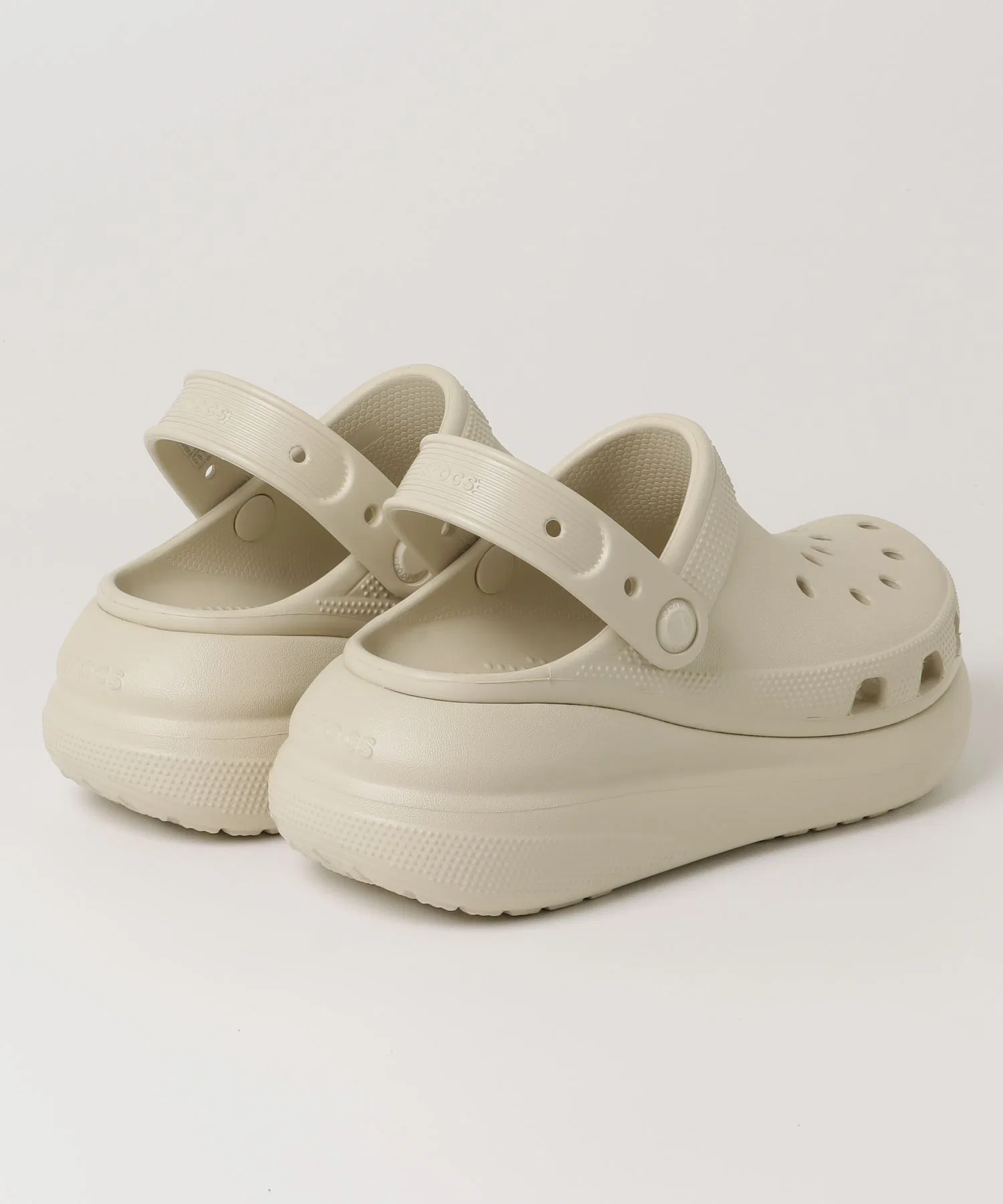 Унисекс сабо crocs CLASSIC CRUSH CLOG — фото 2