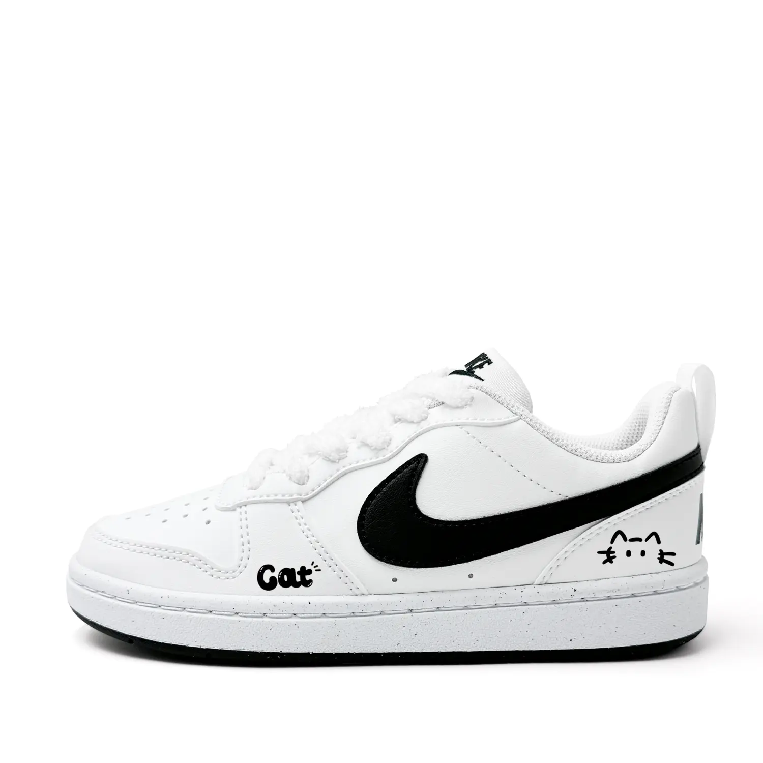 

Nike Court Borough Cat синтетическая кожа устойчивые к истиранию нескользящие низкие детские скейтбординг кроссовки