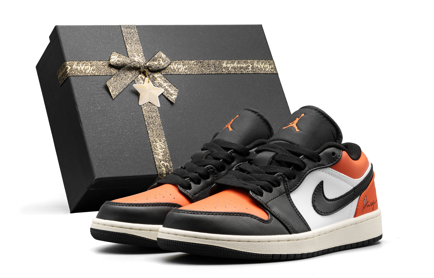 

Детские баскетбольные кроссовки Air 1 Grade School Jordan, оранжевый