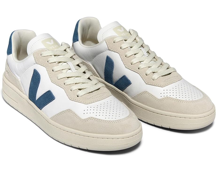 

Кроссовки VEJA V-90, цвет Extra White/California