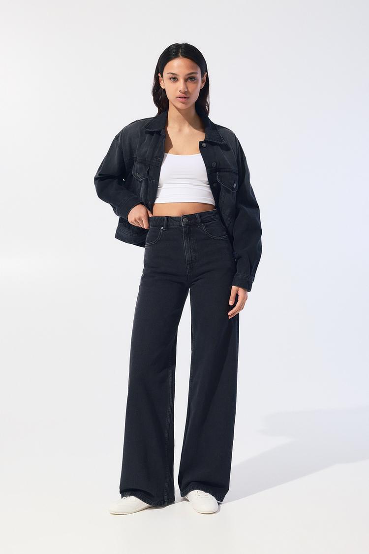 

Джинсы с высокой талией и широкими штанинами Pull And Bear, черный