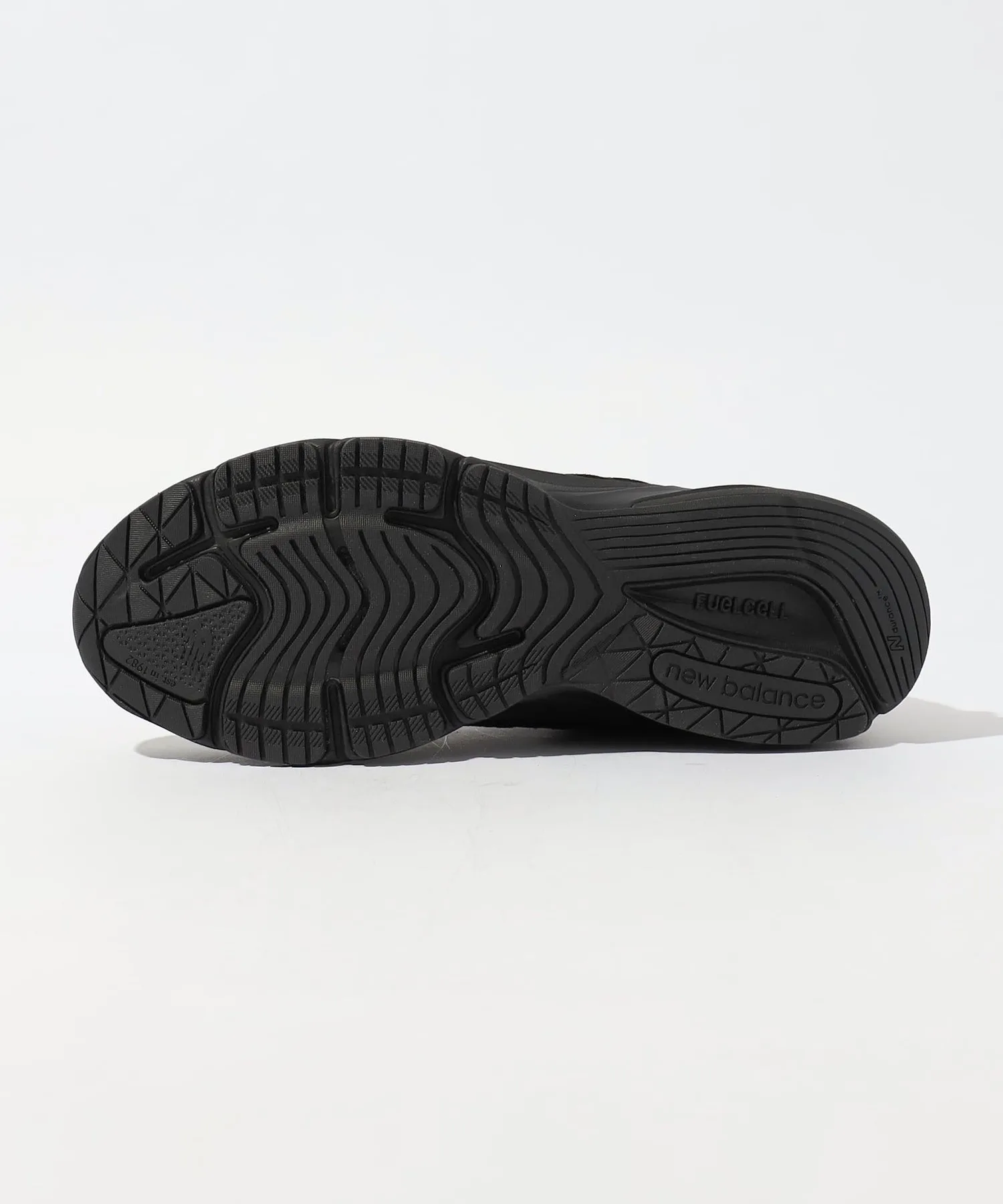 Мужские кроссовки из натуральной кожи New Balance M990 V6 чёрные — фото 4