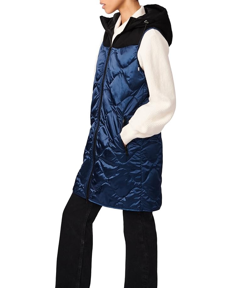 

Утепленный жилет Bernardo Fashions Wave Quilt Hooded Long Vest, темно-синий